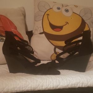 Wedge platform sandal